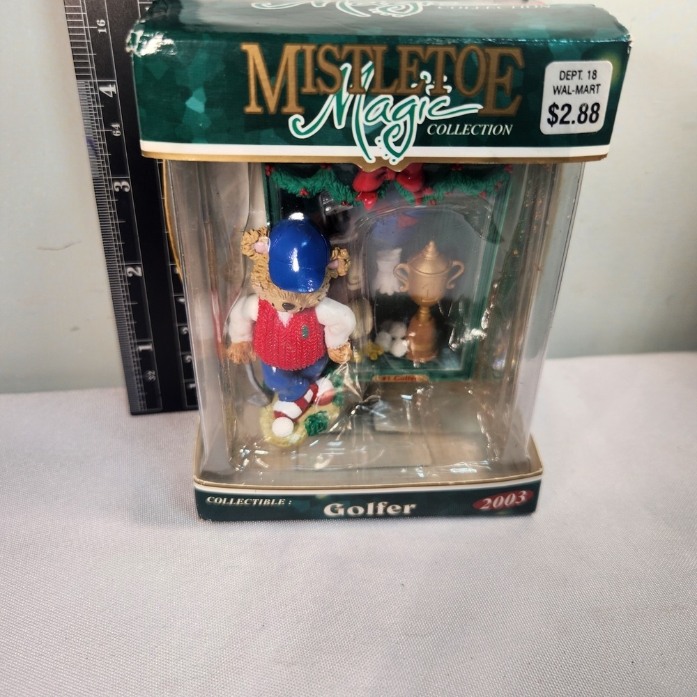 Mistletoe Magic Collection 2003 Golfer Bear Christmas Ornament New in Box